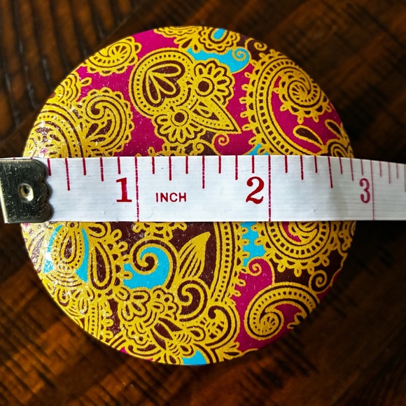 Decorative Patterned Candles - Picture 4 of 5